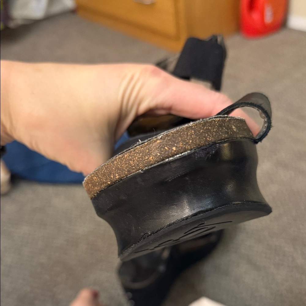 OTBT Black Leather Bushnell Sandal - Picture 5 of 5